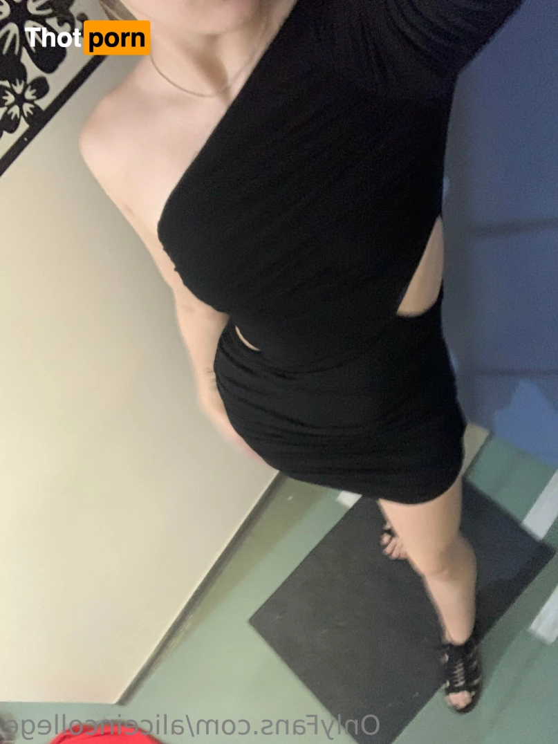 Alice in College 16278872