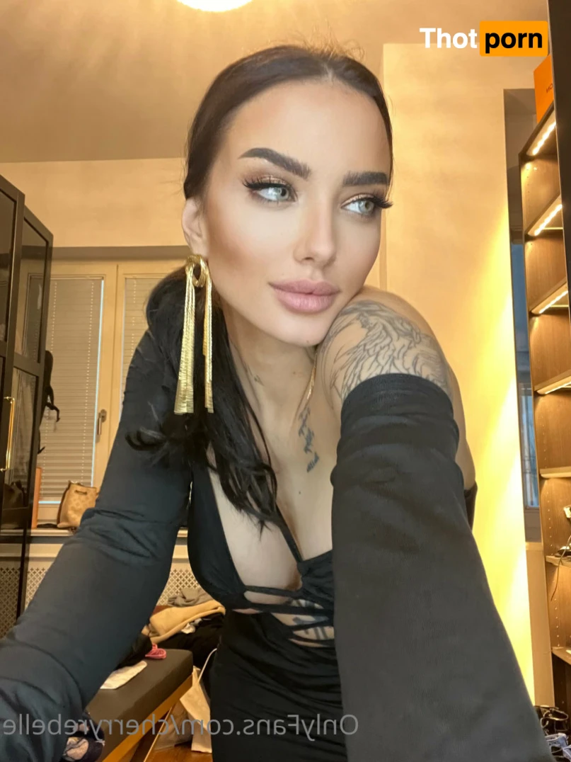 Cherry Rebelle 12922617