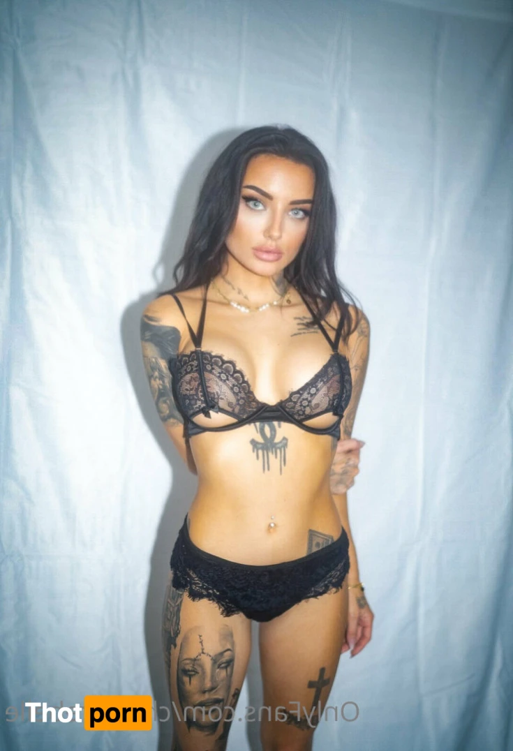 Cherry Rebelle 12923525