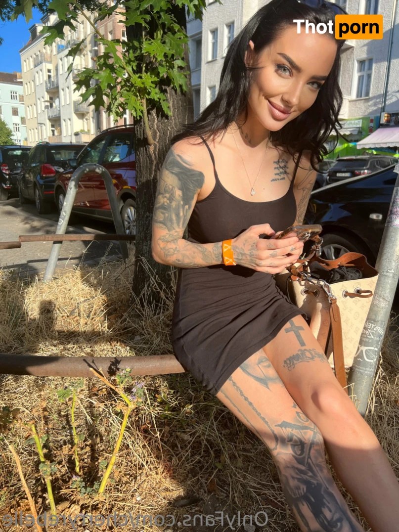 Cherry Rebelle 12924069