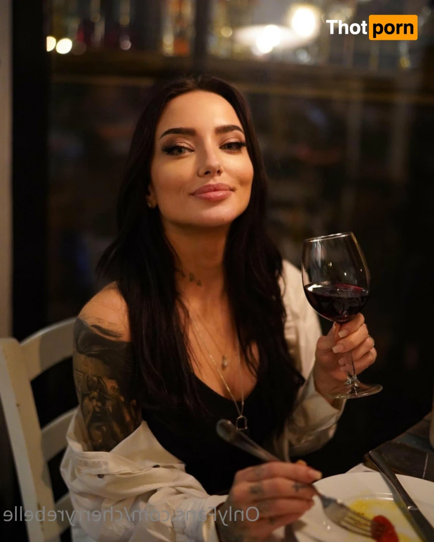 Cherry Rebelle 12924243