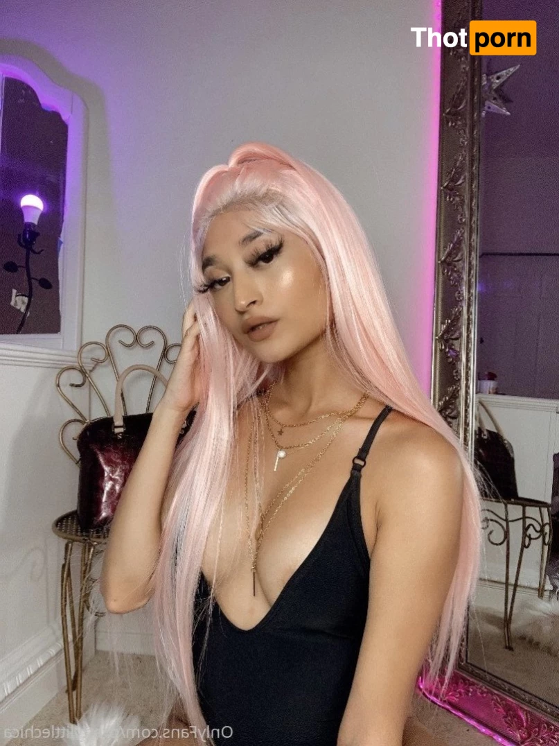 𝓒𝓱𝓲𝓺𝓾𝓲𝓽𝓪 ✨ 975660