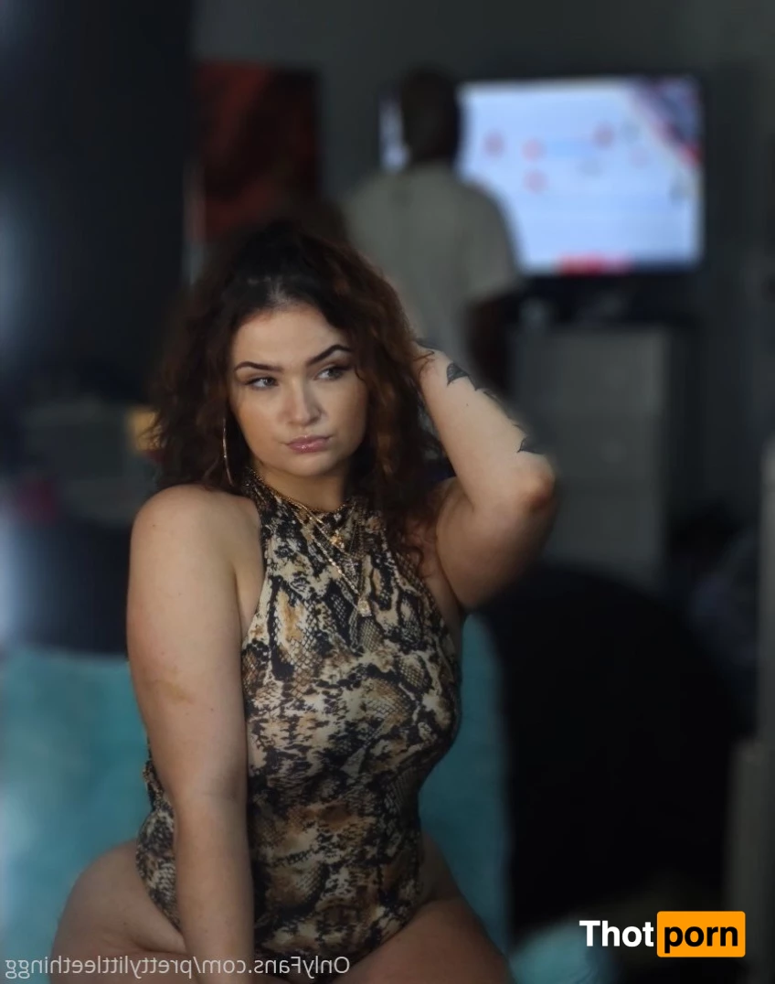 PrettyLilThingg 976050