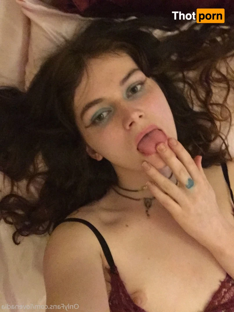 🕊️Flora🕊️ 14259972