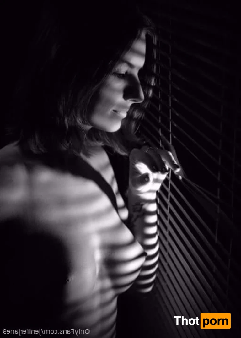 Jenifer Jane 16047166