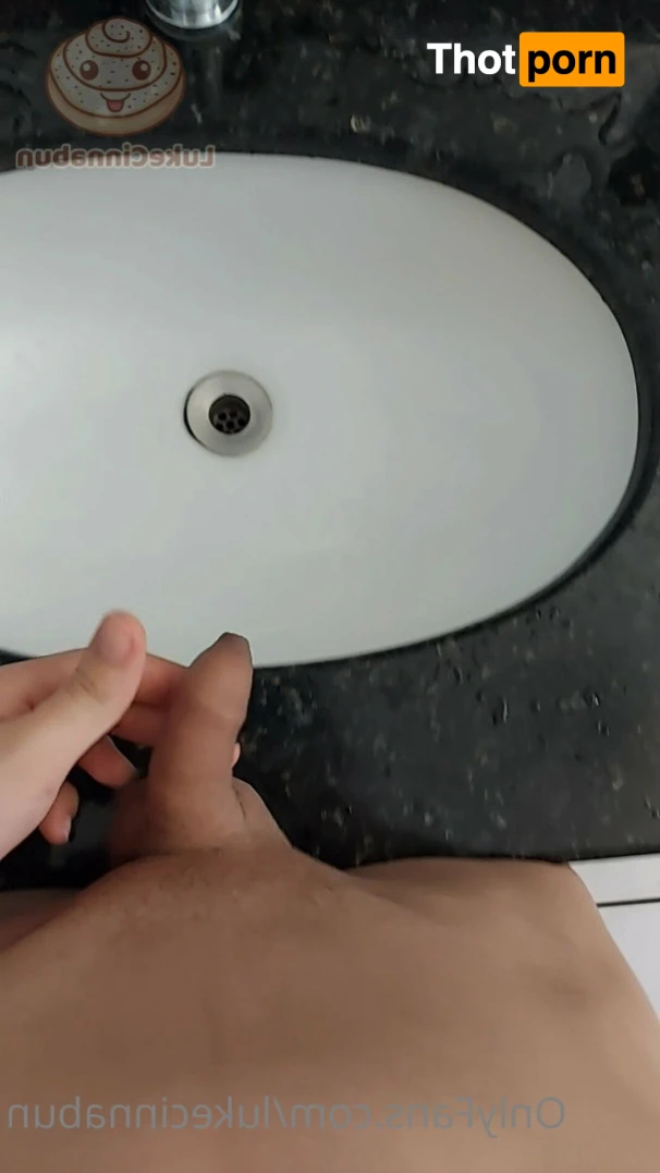 Luke Cinnabun 15711323