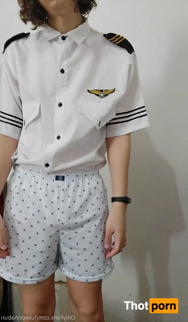 Luke Cinnabun 15721129