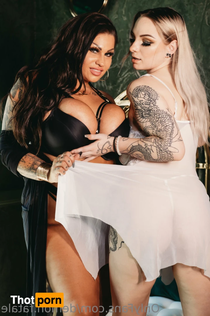 Lilith Jane 15718609