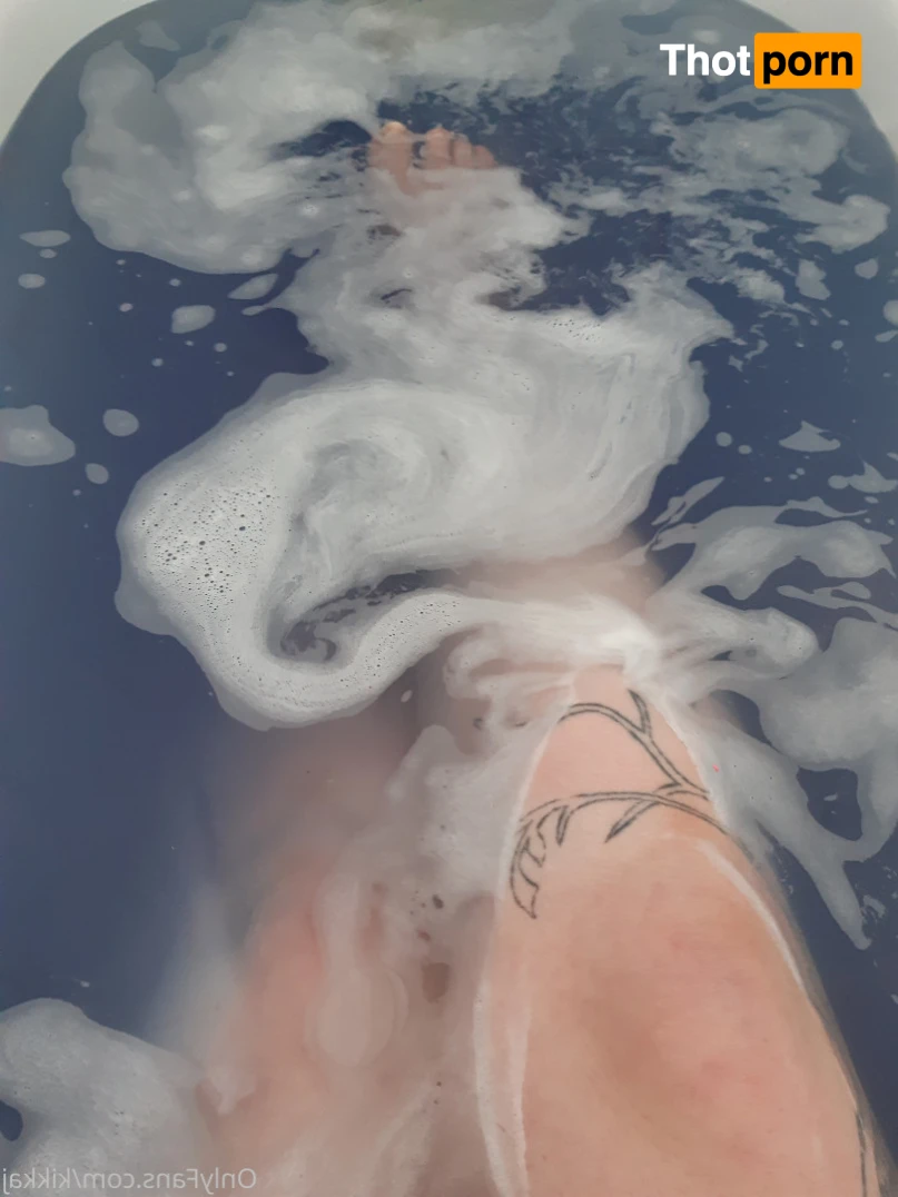 Kikka jennie 14979966