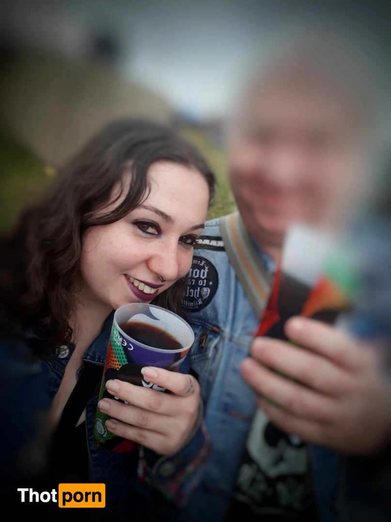 Kikka jennie 14990839