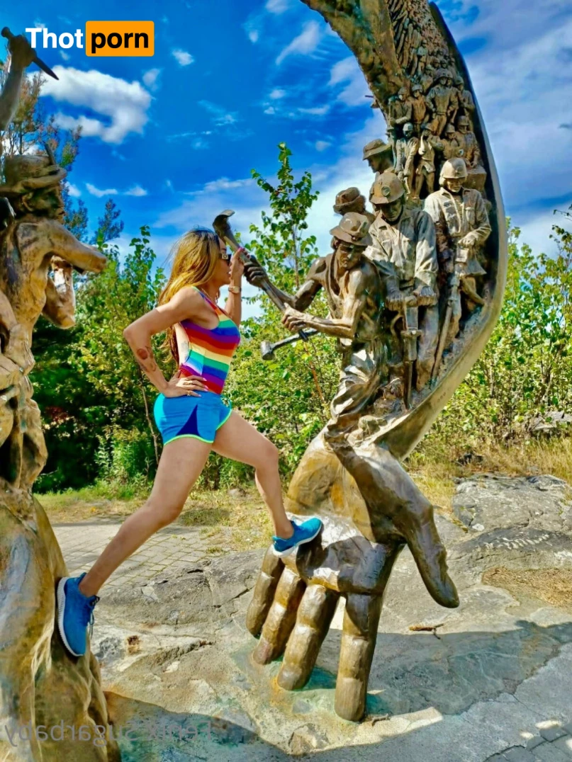 fenixsugarbaby 13731543