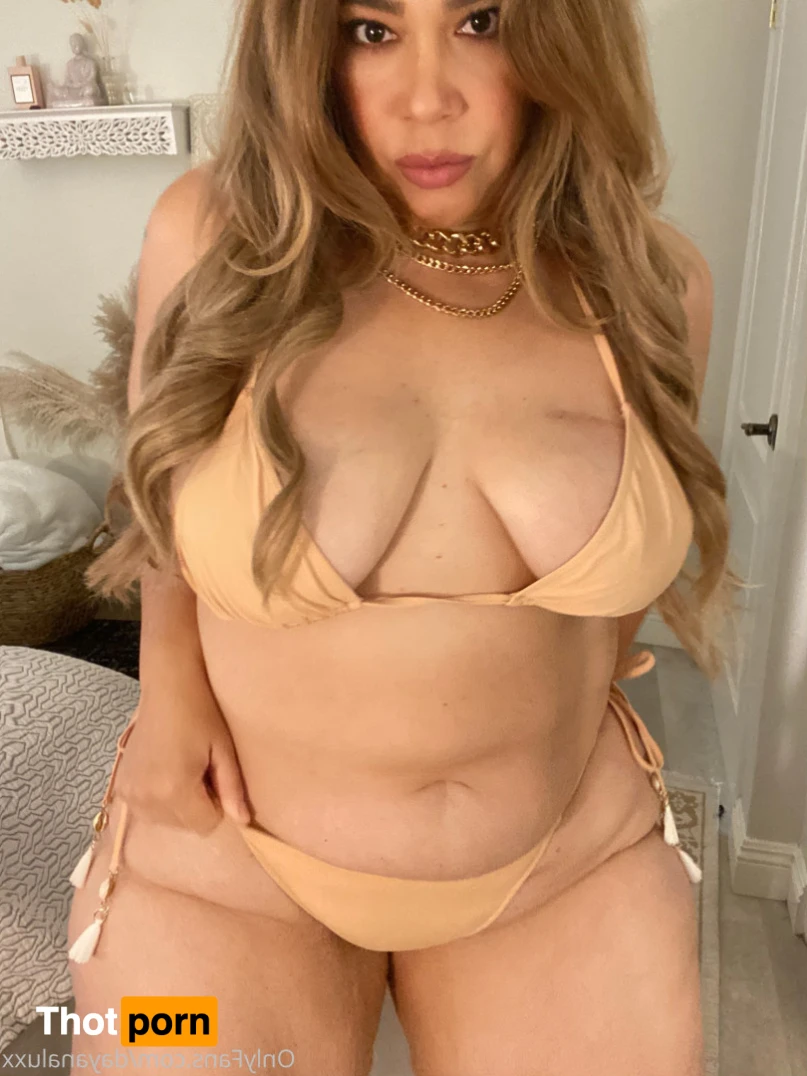 Dayana Luxx 15506910