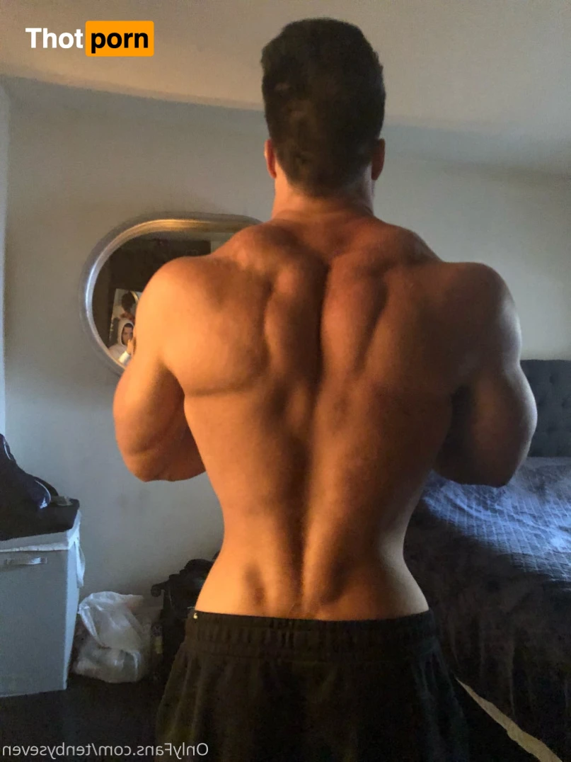 Reese ⚔️ 6'6" &amp; Hung (670+ Wall Posts) 14659764