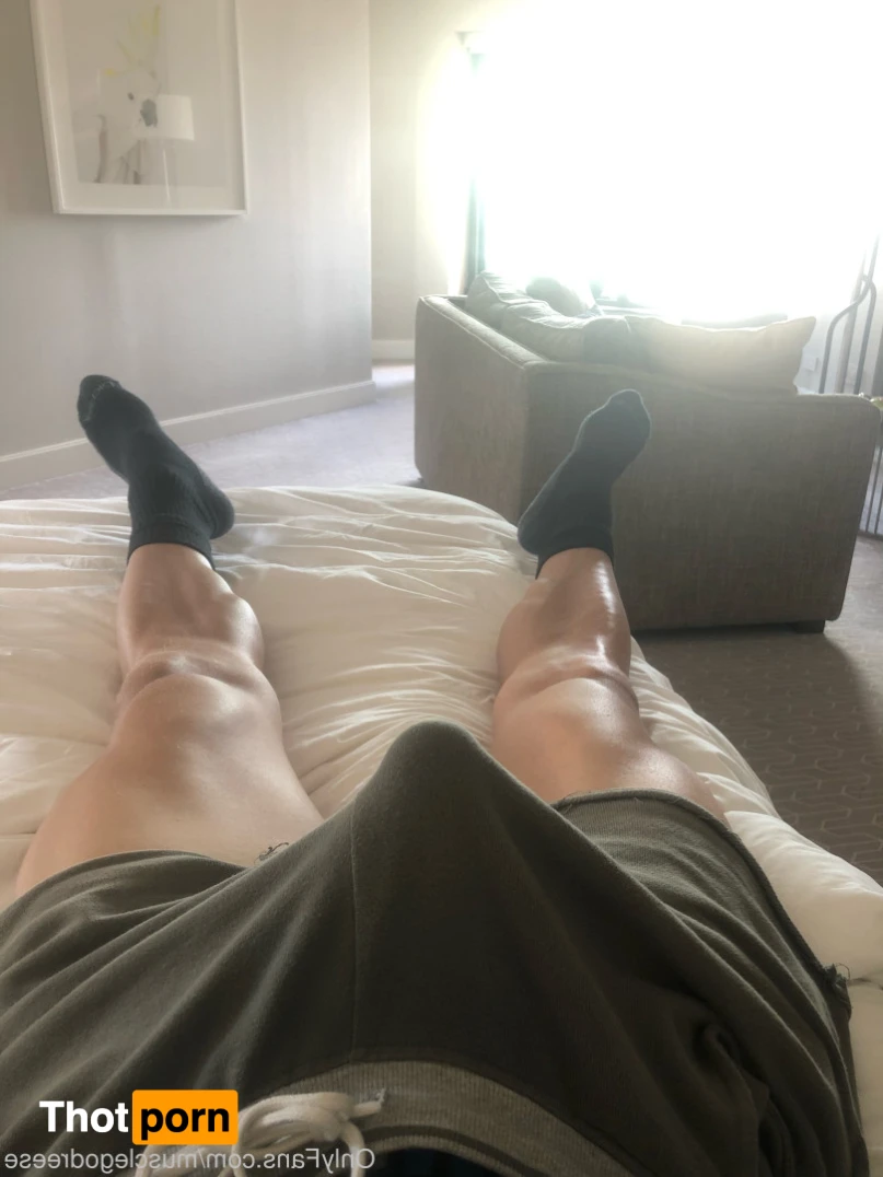 Reese ⚔️ 6'6" &amp; Hung (670+ Wall Posts) 14681804