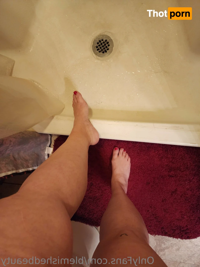 Blemished Beauty 16061360