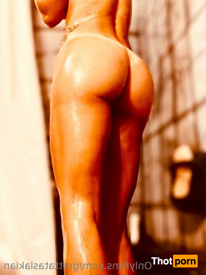 Gretta Taslakian 10913200