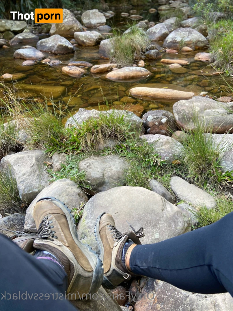 Mistress V Black 14607609