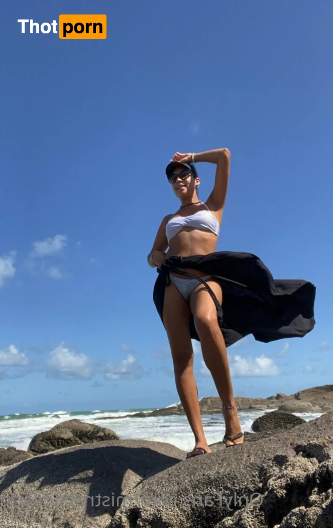 Mistress V Black 14608738