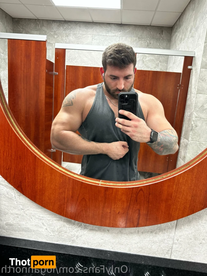 Logan North 10909986