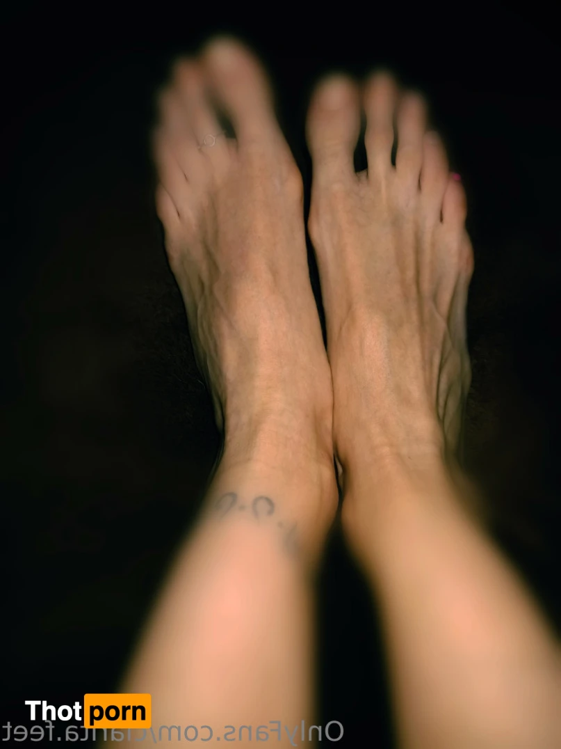 Clarita 🤍 14920240