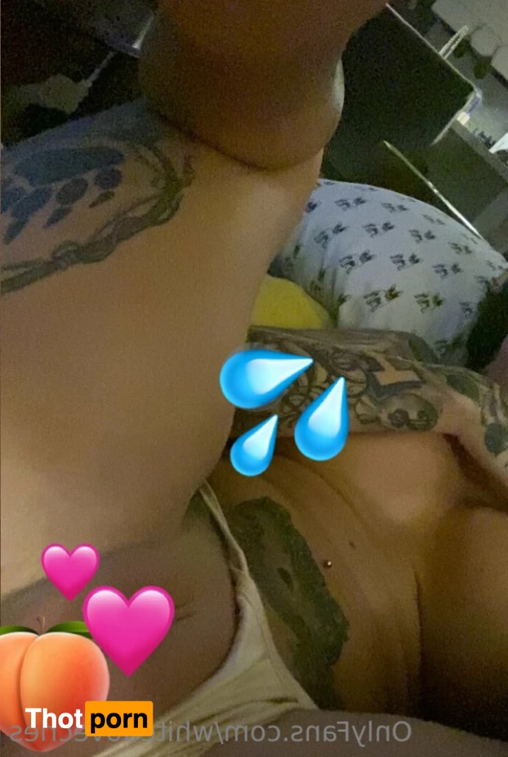 whitedovecries 💋 15289505