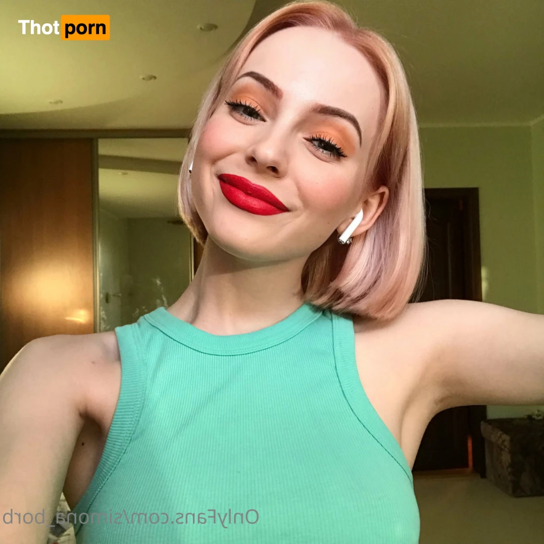 Melissa🍑🍒 16266390