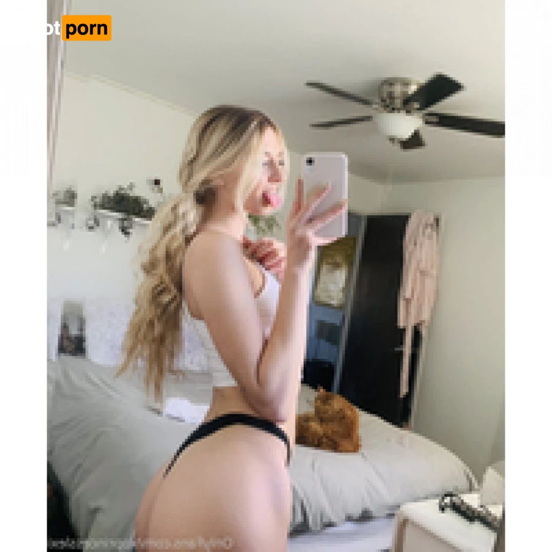 Princess Lexie 980428