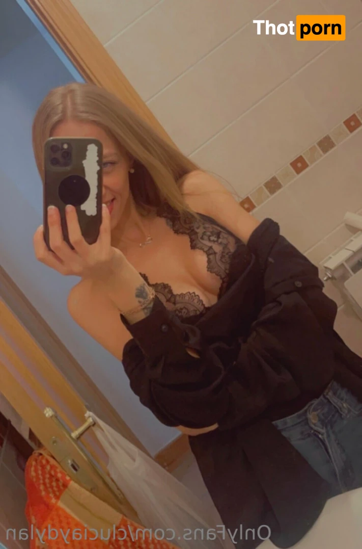 😻Hot kitty Lucia♦️sext,Vcalls&amp;customs♦️ 16239626