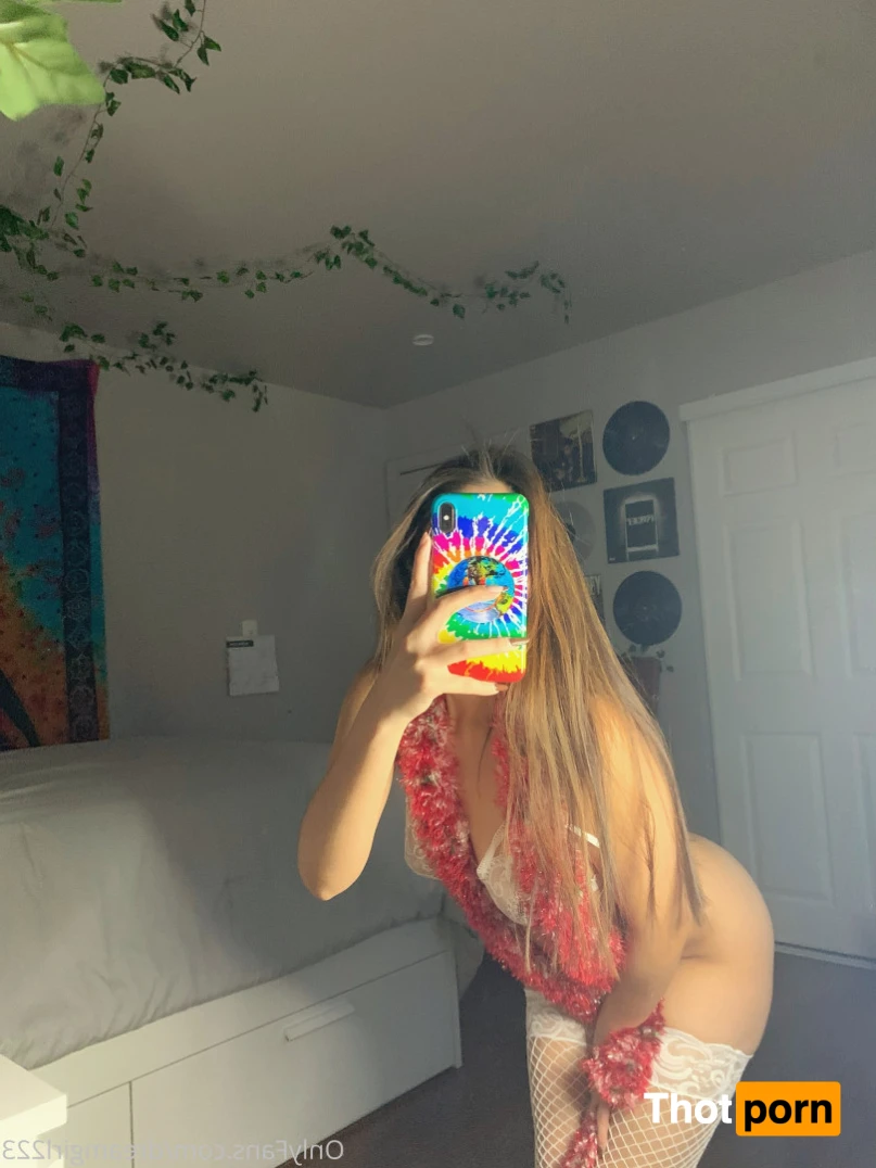 Gabrielle Rose🧚🏼🆓 14941899