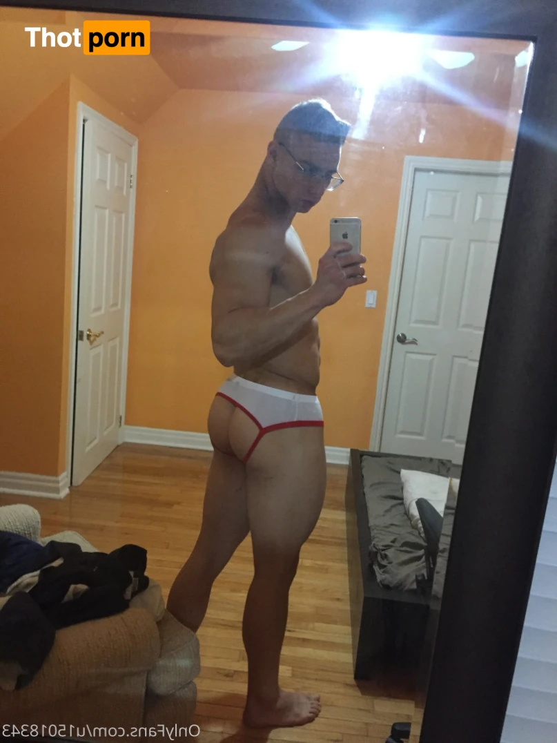 CreamyGorilla 11179727