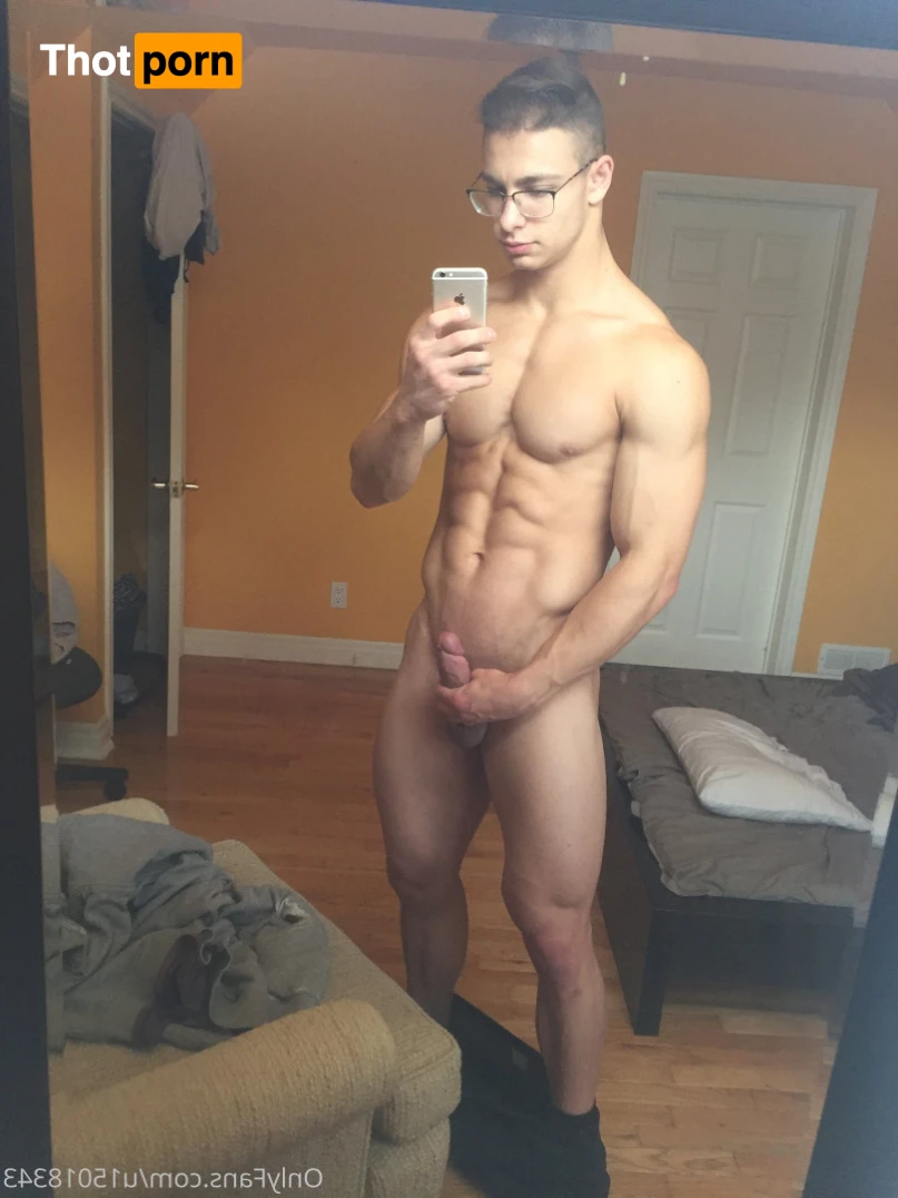 CreamyGorilla 15161985