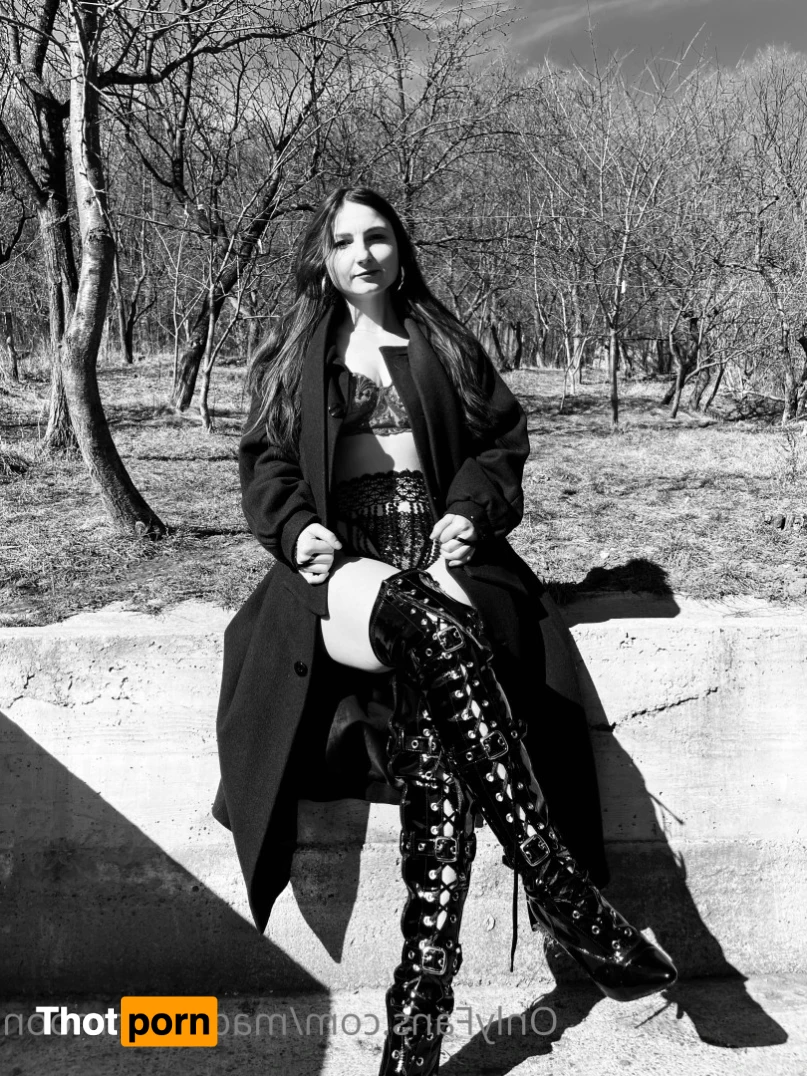 Sweet Teasing Girl  ♡ 14616622