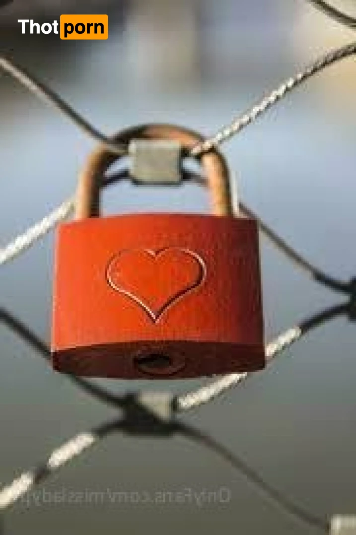 MISS LADY P 14755268