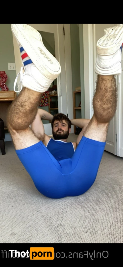 ForestCliff 13166343