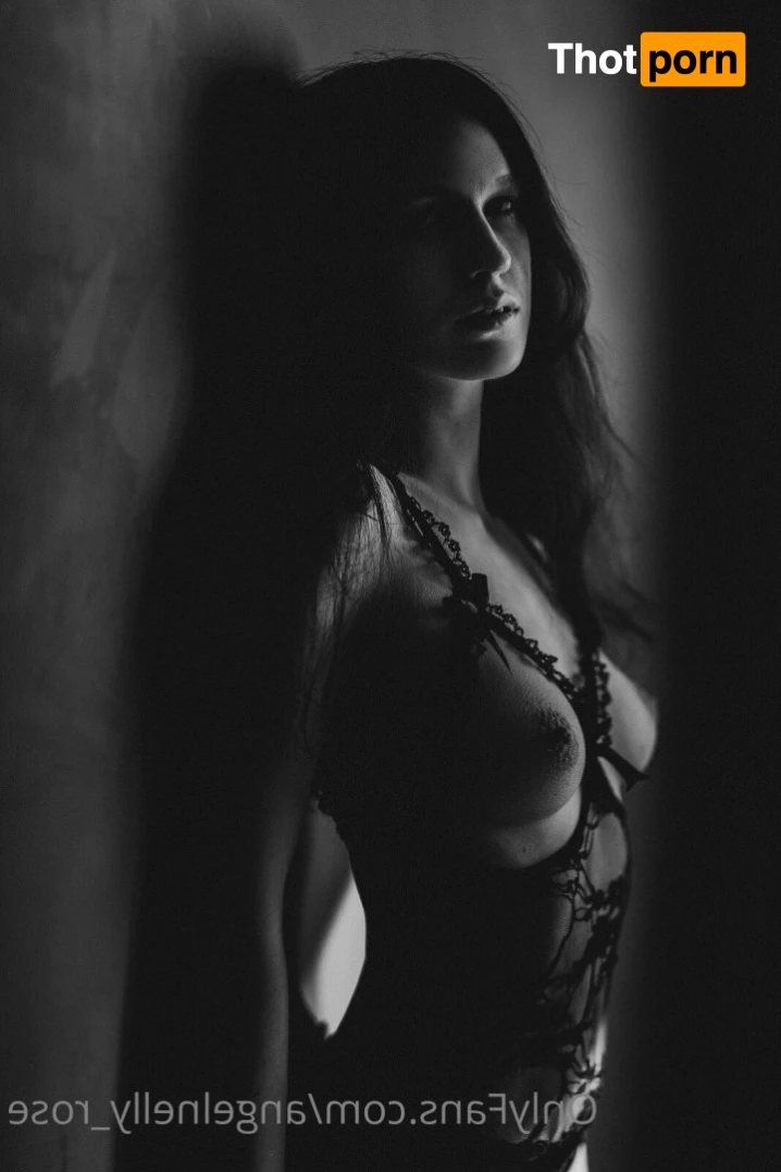 Nelly Rose 🌹 11516886