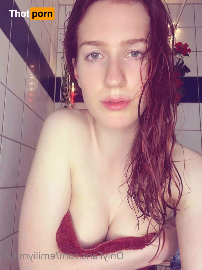 Nelly Rose 🌹 11517173