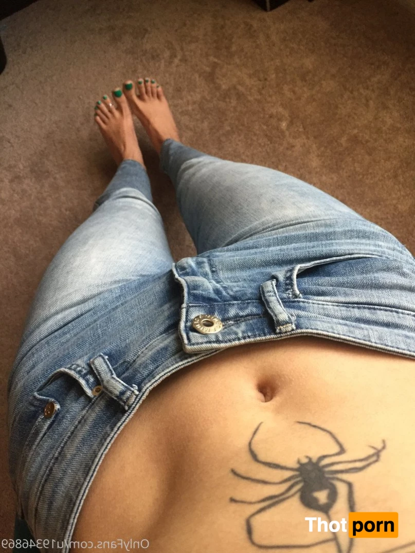 footfetishgurl 990267