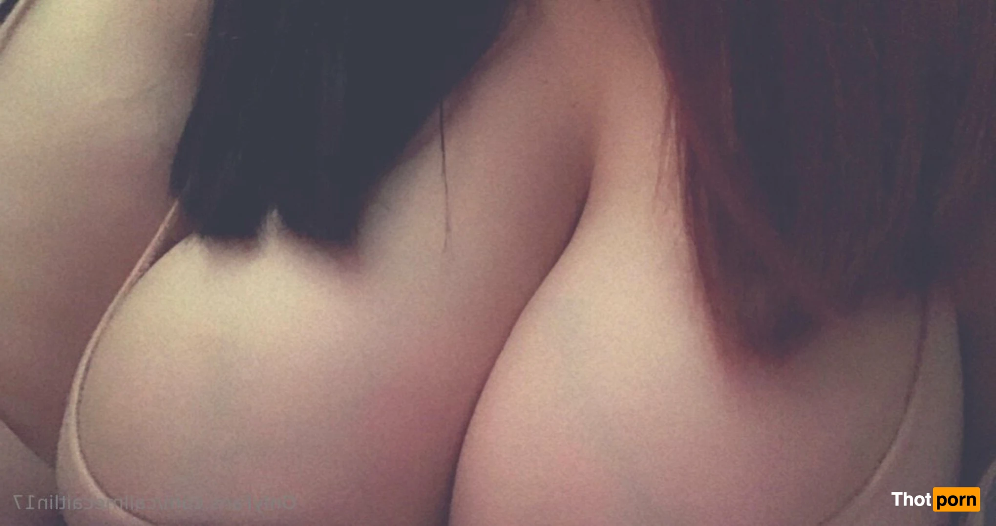 🖤Caitlin🖤 15544411