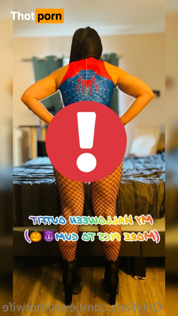 JewishHotWife 16031557