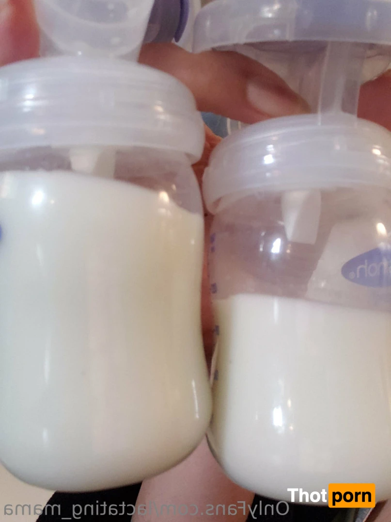 Milky Momma 15566375