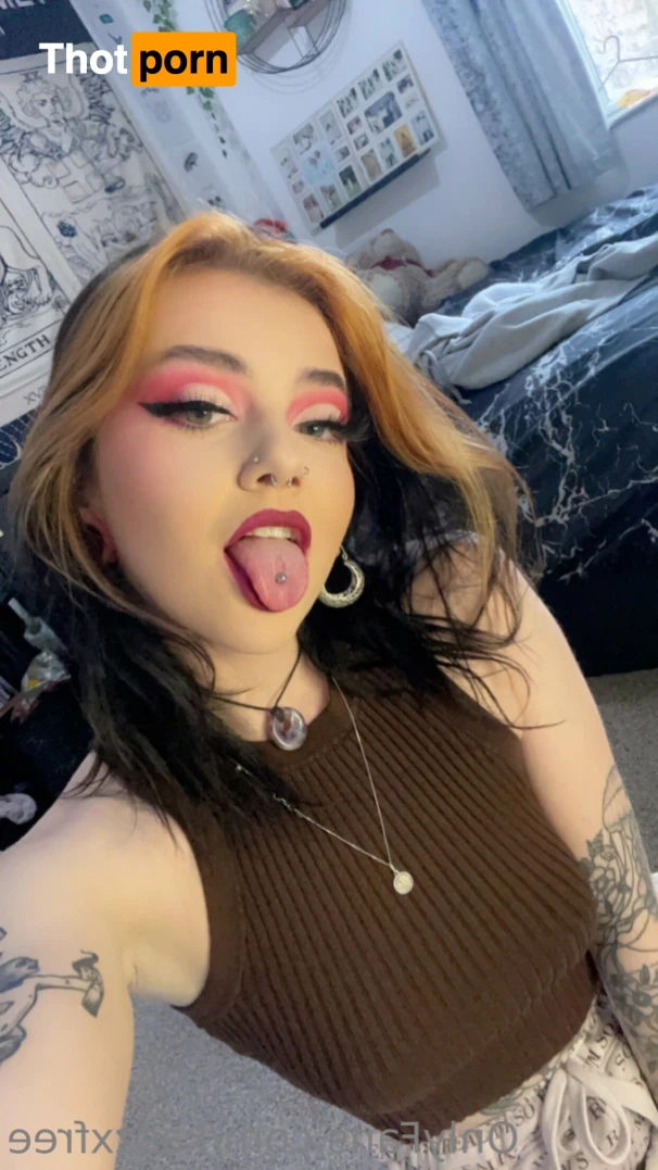 BABYVIXEN - FREE PAGE! 10974017