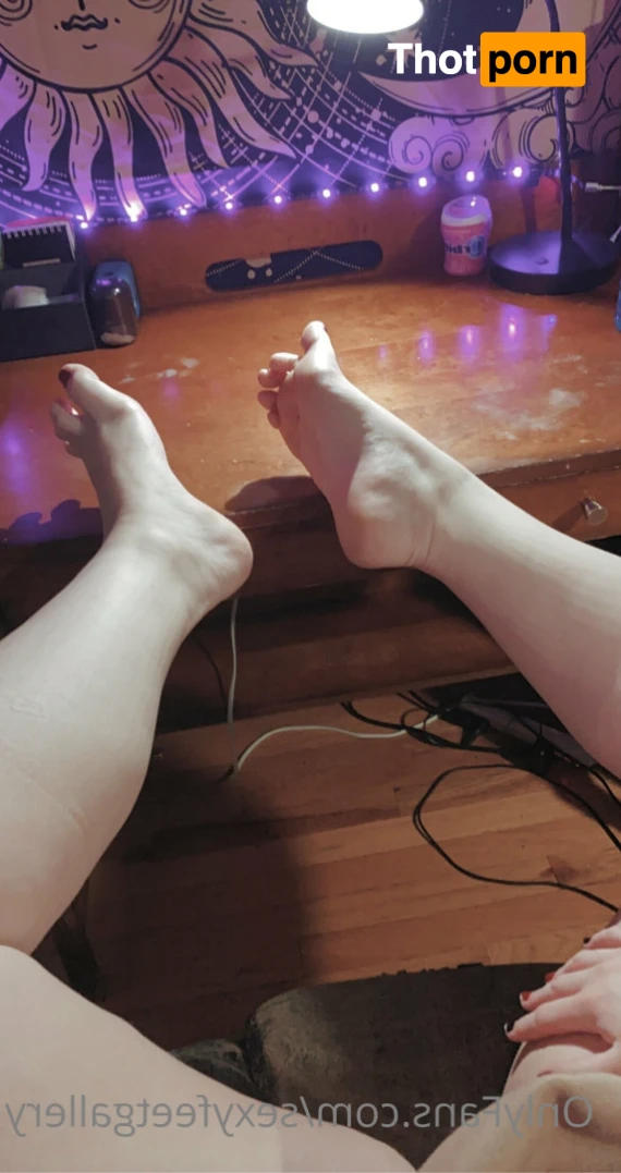 sexyfeetgallery 14597672