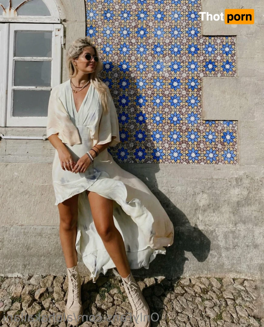 Kailani Lee 🌸 14551051