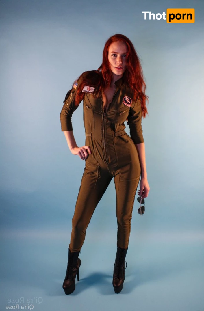 Qi’ra Rose Free 990556