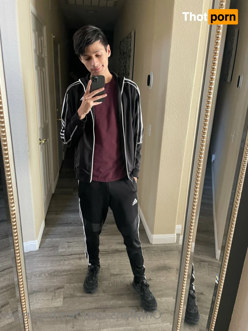 Lane and Angie 10994487