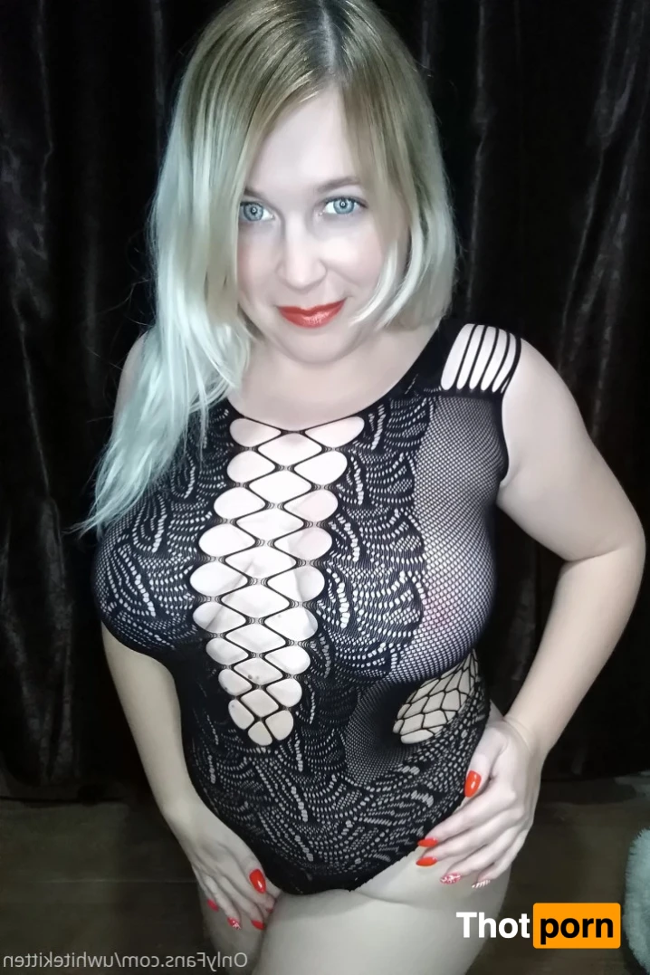 🐾 Curvy kitty 🐾 dick rate queen 👑🌶️ 15498418