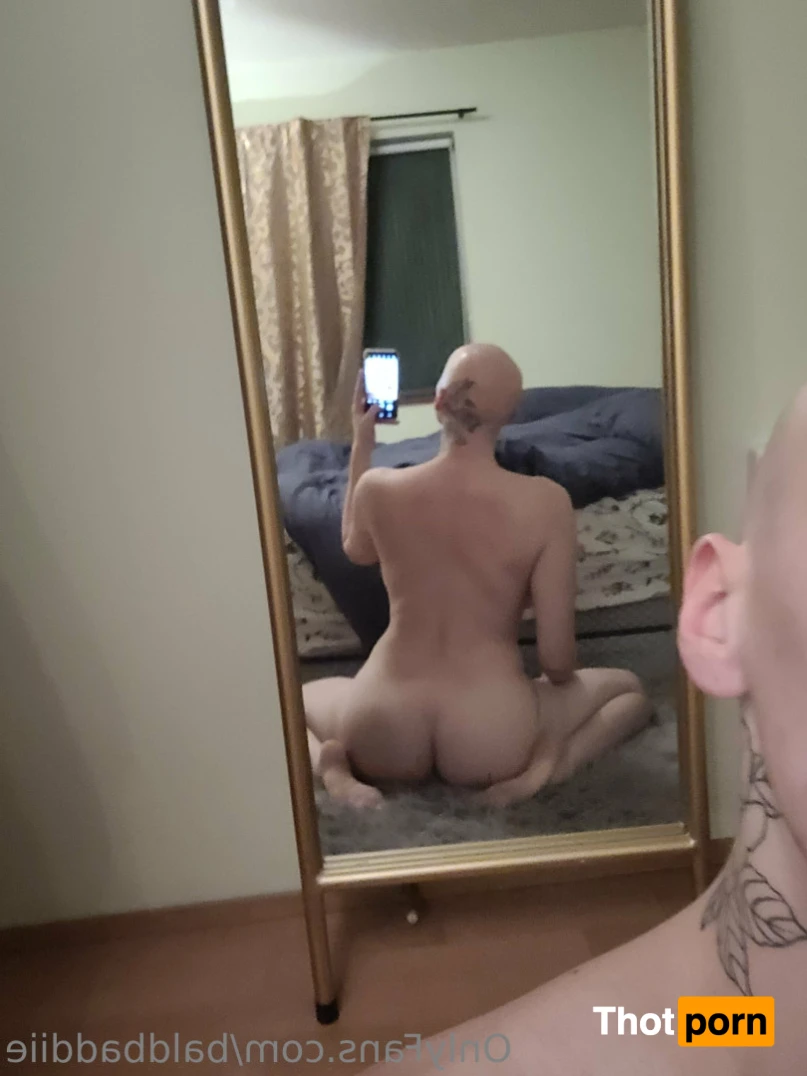 baldbaddiie 11423944