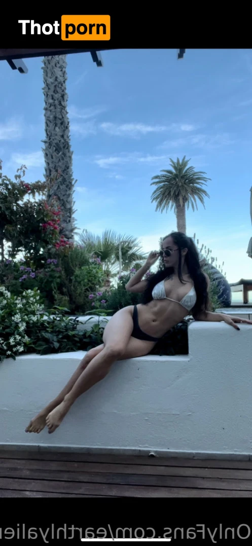 SPACE COWGIRL 14900694