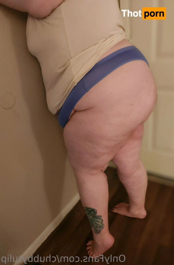 Chubby Tulip 15392514