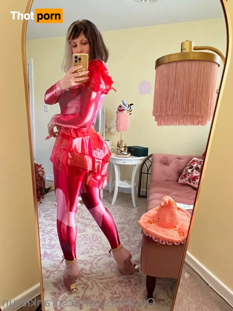 Miss Cozy Peach 14500650